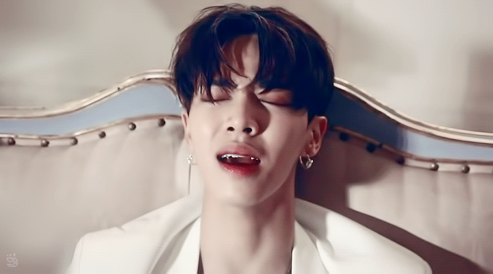 170926_GK_03.gif