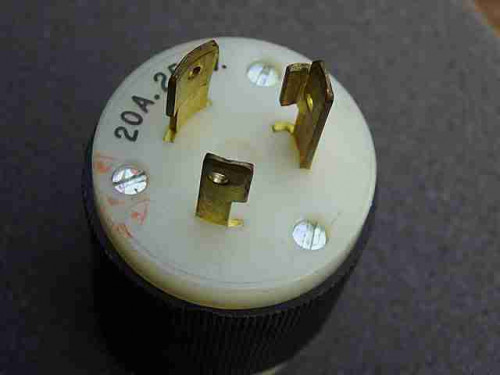 20amp3prong3.jpg