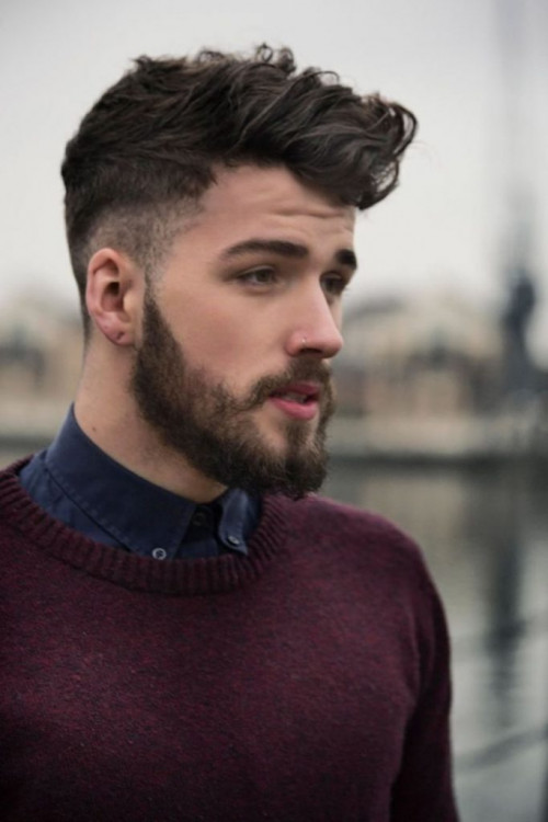 7-Summer-Men-Beard-Styles-683x1024.jpg