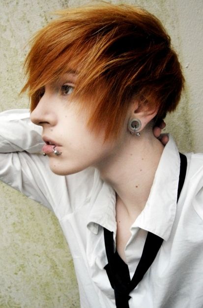 74a95a77697a6ec72f19d8be05ce024b--emo-hairstyles-for-guys-scene-hairstyles.jpg