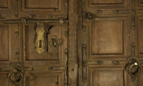 Antique-Carved-Doors.gif