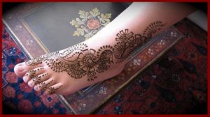 Arabic-Mehndi-Designs-For-Legs-Awesome-Collection-300x168.jpg
