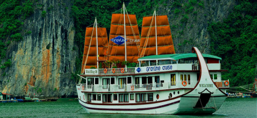 Grayline Cruise Halong Bay -Gray Line brought a new franchisee: Gray Line Halong - the first overnight ocean cruise of Gray Line World Wide in Vietnam. Complimentary to Gray Line's own set of core values; Gray Line Halong's motto embodies a commitment to treating each visitor as a friend and local. It goes without saying that every product is fine-tuned to provide experiences, whether they pertain to culture, adventure or the unique cuisine, that are true to the Vietnamese way of life. http://hanoitohalong.com/halong-junks/luxury/Grayline-Cruise-Halong-Bay--New-cruise