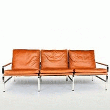 Barcelona-sofa.gif