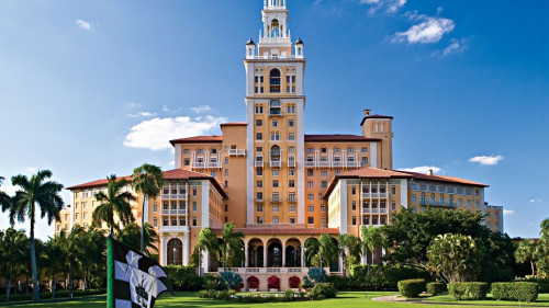 One of the most iconic heritages of Miami, this one’s a must on your list. Once the tallest building of Miami, the Biltmore Hotel will captivate you with it history.