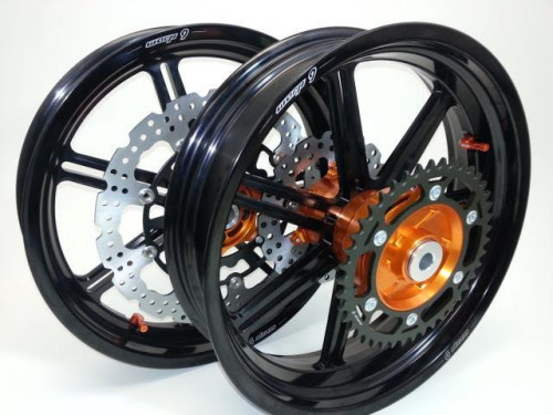 Moto X Industries offers the best deal Supermoto, Motard and Motocross Wheels for your bike. Buy front and rear wheel set at affordable price. Visit https://motoxindustries.com/ for more information.