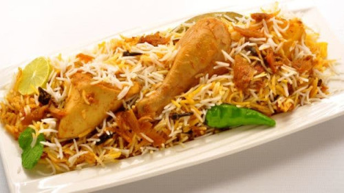 From the beautiful city of Calicut, comes this authentic chicken Biryani. A quick and easy recipe using chicken and rice with distinct flavours of South. Yes, perfect biryani does exist.