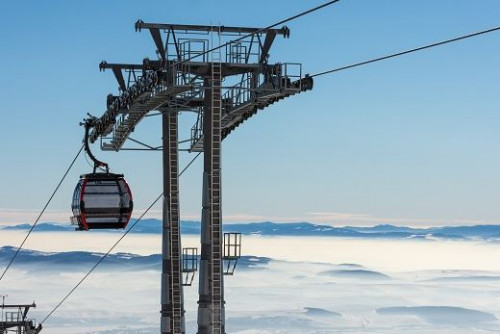 Lift ticket prices for Mammoth Mountain vary, so its best to budget for them in advance. Read on to learn the different prices for Mammoth lift tickets.
https://asomammoth.com/prices-for-lift-tickets-at-mammoth/