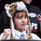 Chaeyoung-1