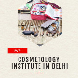 Cosmetology-Institute-in-Delhi