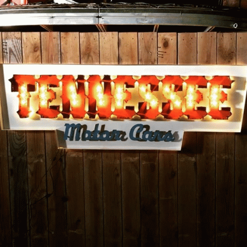 Custom your stage Signs as per your own requirement with  Top Line Sign for a eventful day. We make sure your stage lights up with our made designs. http://www.toplinesignco.com/
