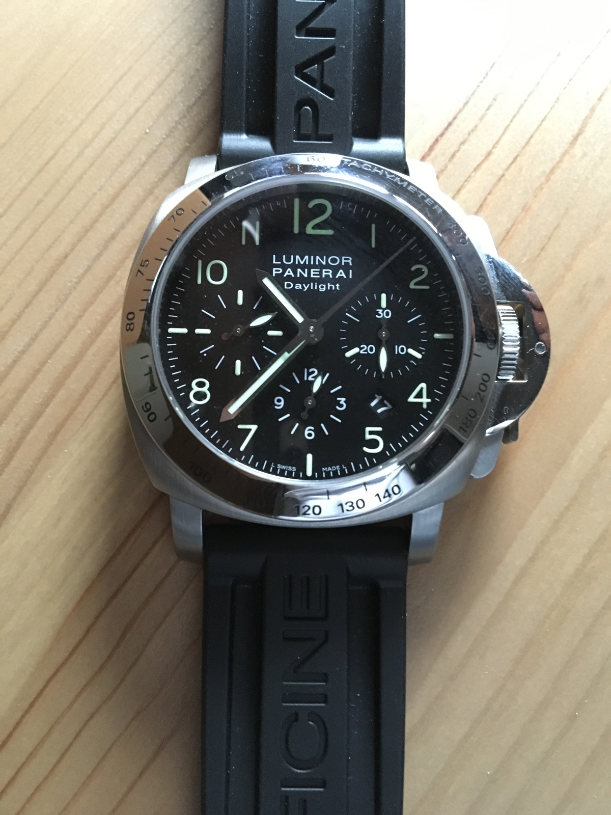 Panerai hot sale pam 196