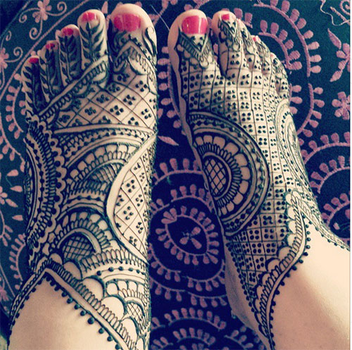 Detailed-Foot-Henna-Design.jpg