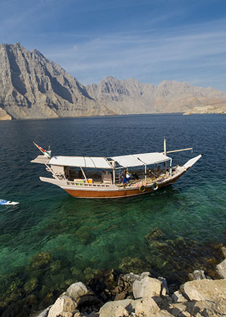 HALF-DAY-DHOW-CRUISE.jpg