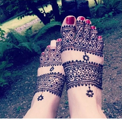 Henna-Feet-Design.jpg
