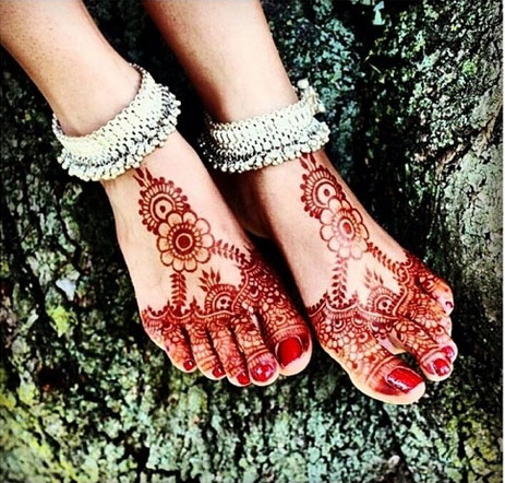 Henna-Feet-Stain-Design.jpg