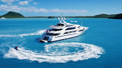 Hire Luxury Yacht Charter Rental Dubai, UAE