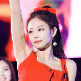 Jennie-587