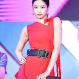 Jennie-587f