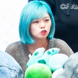 Jeongyeon-10