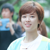 Jeongyeon-12d463a8a3eb7e228b