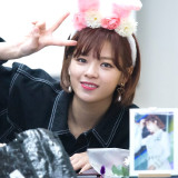 Jeongyeon-142