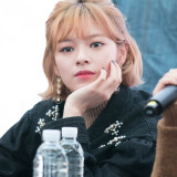 Jeongyeon-144