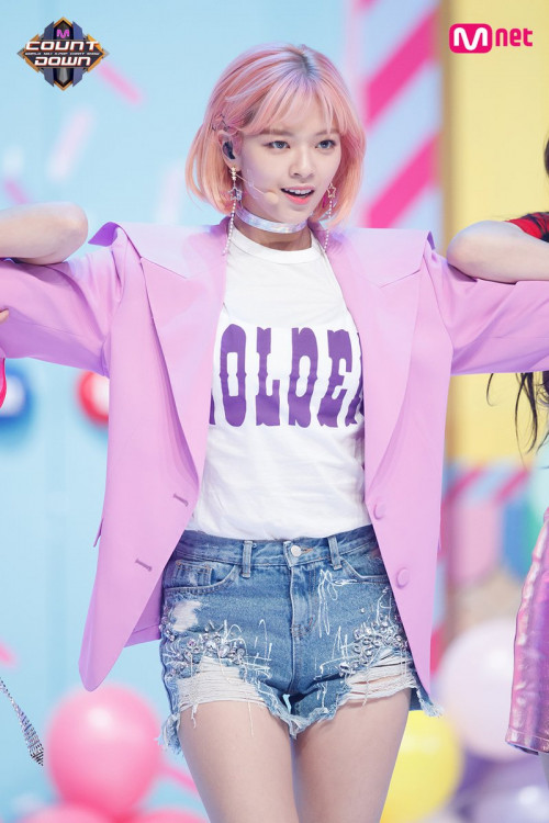 Jeongyeon (Twice)