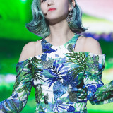 Jeongyeon-16aef9826bf8e767a