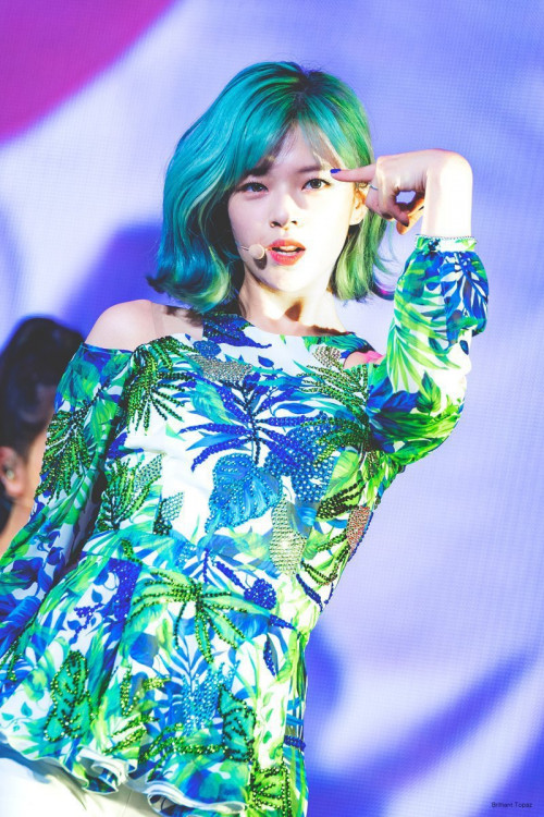 Jeongyeon (Twice)