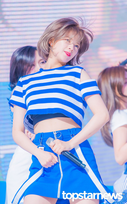 Jeongyeon (Twice)