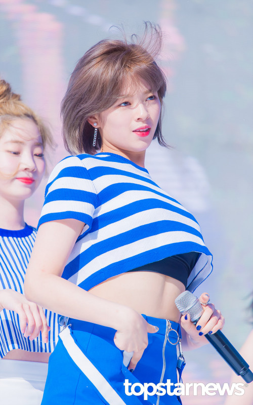 Jeongyeon (Twice)