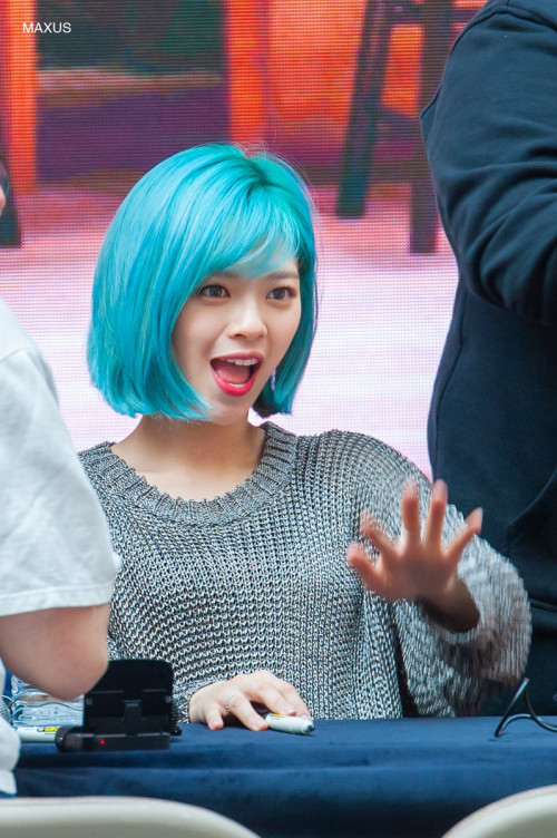 Jeongyeon (Twice)