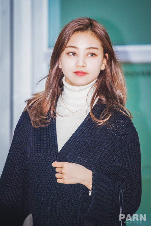 Jihyo (Twice)