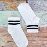 LU005WHT-STRIPE-ANKLE-SOCKS-WOOD