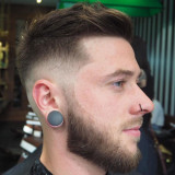 Low-Skin-Fade-Textured-Side-Sweep