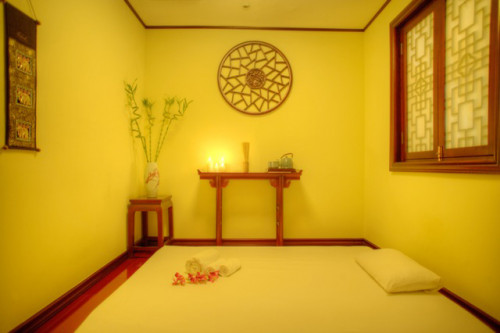 Massage-Treatment-Room.jpg