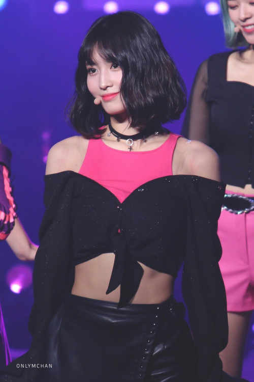 Momo (Twice)