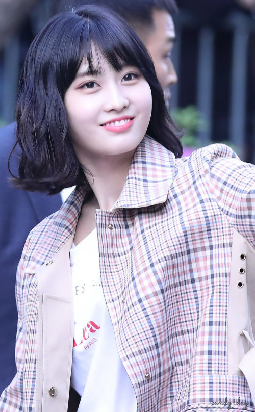 Momo (Twice)