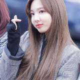 Nayeon-12