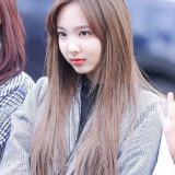 Nayeon-13