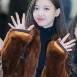 Nayeon-28