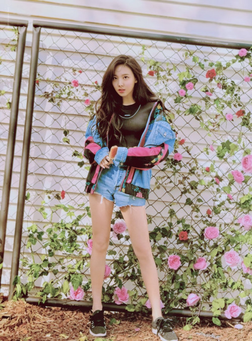 Nayeon (Twice)