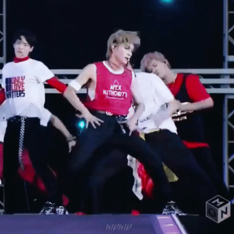 Nct-GIF-source-15bfa628a740b4387a.gif