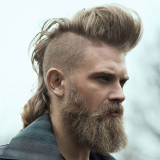 Pomp-Mohawk-with-Beard