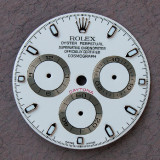 Rolex-Daytona-dial-front