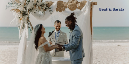 A Promessa de Para Sempre: Nosso Amor, Nossa Vida" é uma celebração da jornada de um casal recém-casado, destacando o compromisso de viver juntos com amor e cumplicidade. Beatriz Barata compartilha suas experiências e conselhos para fortalecer a união e construir uma vida a dois repleta de carinho e respeito. Para Beatriz Barata, o amor é a base de uma vida conjugal feliz e duradoura. Visite-nos:-https://medium.com/@beatrizbarata/navegando-juntos-na-vida-de-casados-077b0431504c