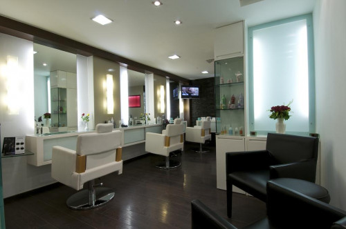 Salon