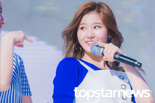 Sana (Twice)