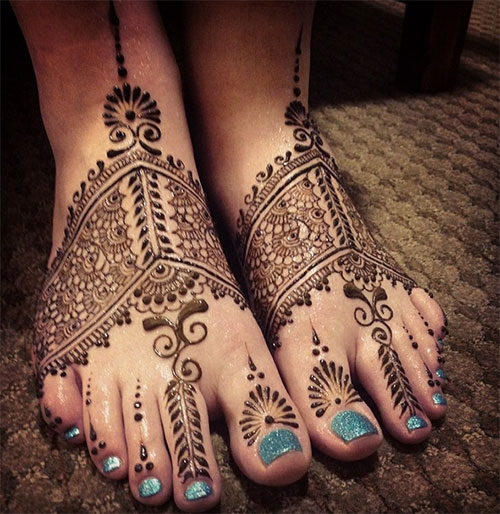 Traditional-Feet-Henna.jpg